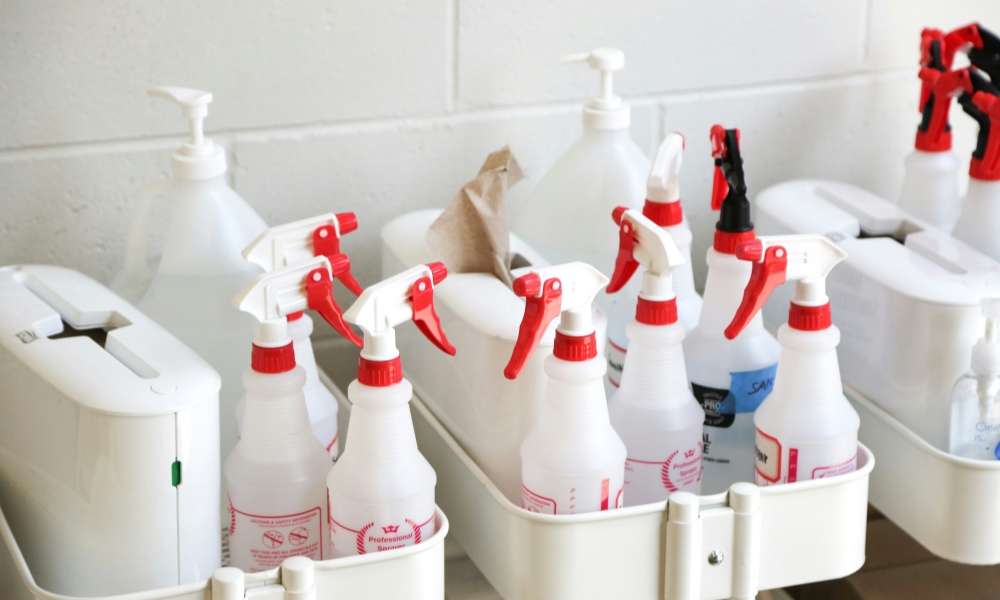 Feidhmiú APG Dotachem i gCúram Pearsanta agus Glantachán Teaghlaigh